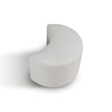 Carregar imagem no visualizador da galeria, Conjunto Poltrona Oasi Giratória com Almofada Solta e Pouft Meia-Lua